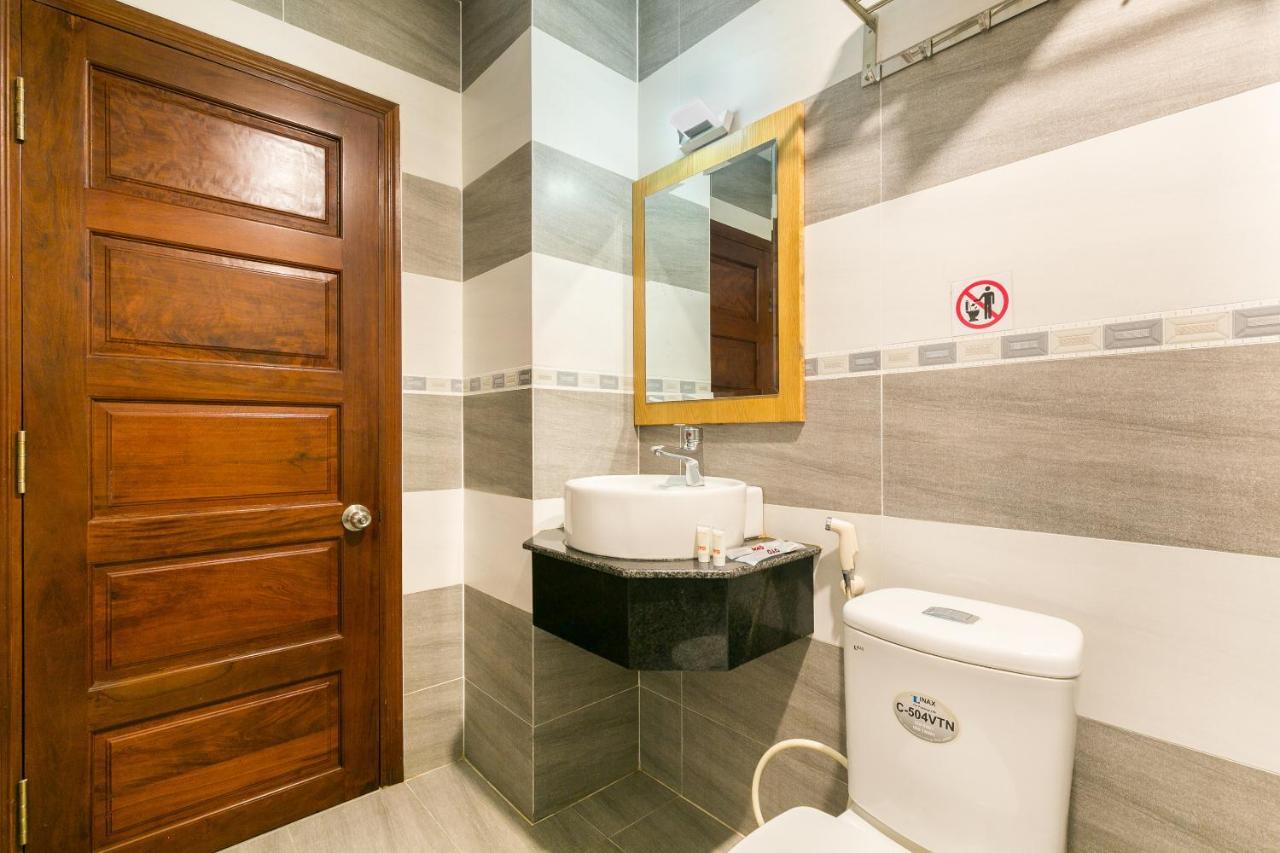 Oyo 652 Monaco Hotel Hô Chi Minh-Ville Extérieur photo